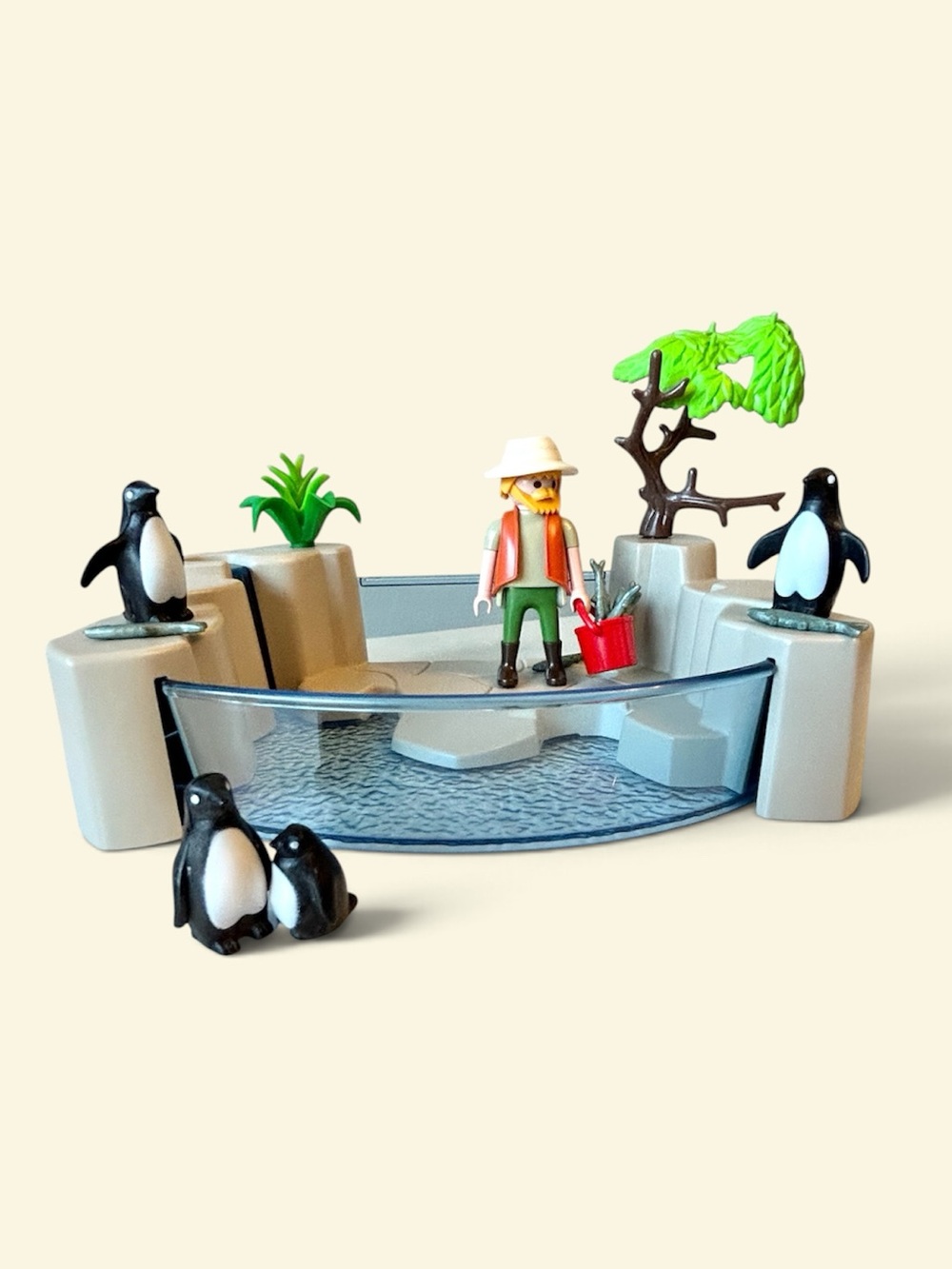 Playmobil Penguin Pool Enclosure with Zookeeper # 5926